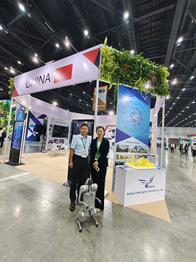 �����㶫�������ҫ�����ǣ�����ɫ�Ƽ���̼����δ��